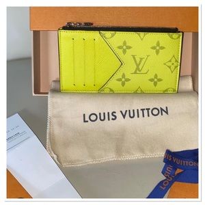 🍋Lim Ed Louis Vuitton Jaune Coin Cardholder
